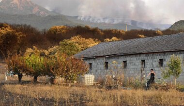 Cruce de acusaciones entre Puente y Feijóo por la gestión del incendio de Las Médulas - El Mundo
