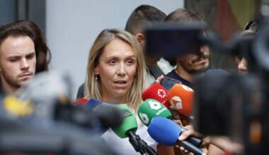 El PP carga contra "el truco" de Puente para "ocultar la inoperancia del Gobierno" también en los incendios mientras protege a Mañueco - El Mundo