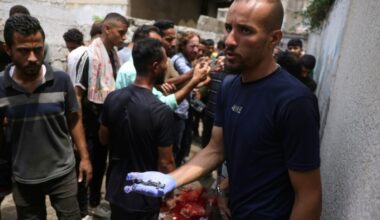 La defensa civil afirma que los ataques israelíes en Ciudad de Gaza se intensifican