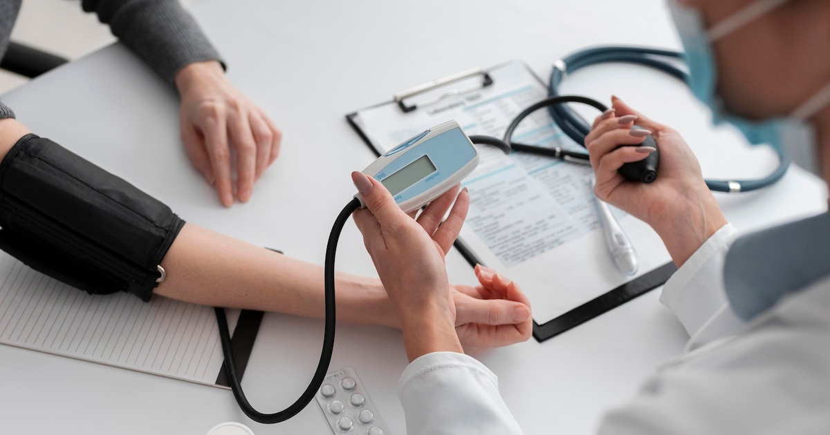 Científicos alertan por la subestimación de la presión arterial alta, que puede causar graves problemas de salud