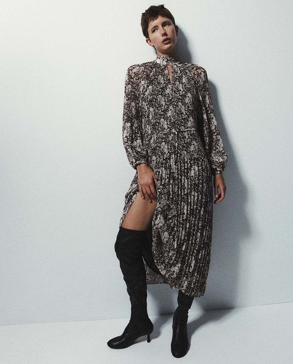 Vestido estampado plisado