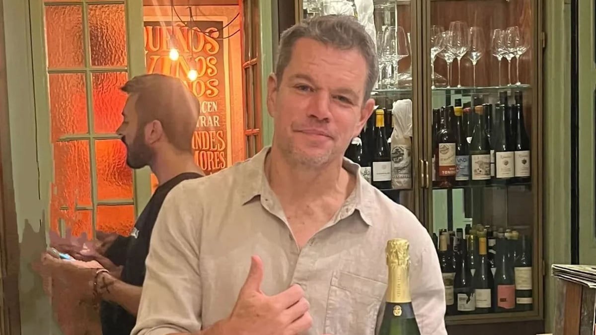 Matt Damon disfruta de una cena en Barcelona y deja un impactante recado al dueño del restaurante