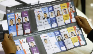 Bolivia vota en unas elecciones que podrían marcar el fin de dos décadas de dominio del MAS