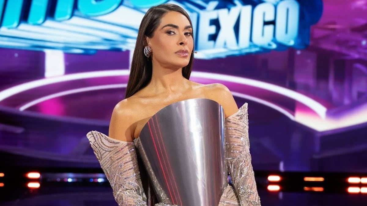 Galilea Montijo celebra su belleza e historia con un espectacular vestido en LCDLF