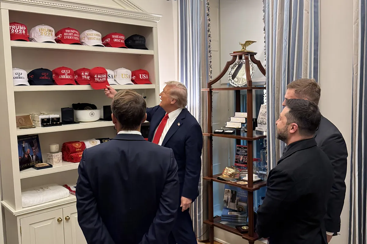 Todo lo que no se vio en la reunión en la Casa Blanca: la 'pillada' de Meloni, la 'tienda' de gorros de Trump y el bronceado de Merz - El Mundo