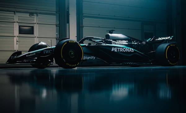 Nace un Mercedes Benz: así es el W16 que busca romper el dominio de McLaren en la Fórmula 1