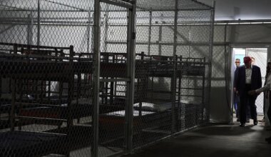 Una jueza ordena desmantelar el centro migratorio 'Alligator Alcatraz' dentro de 60 días - El Mundo