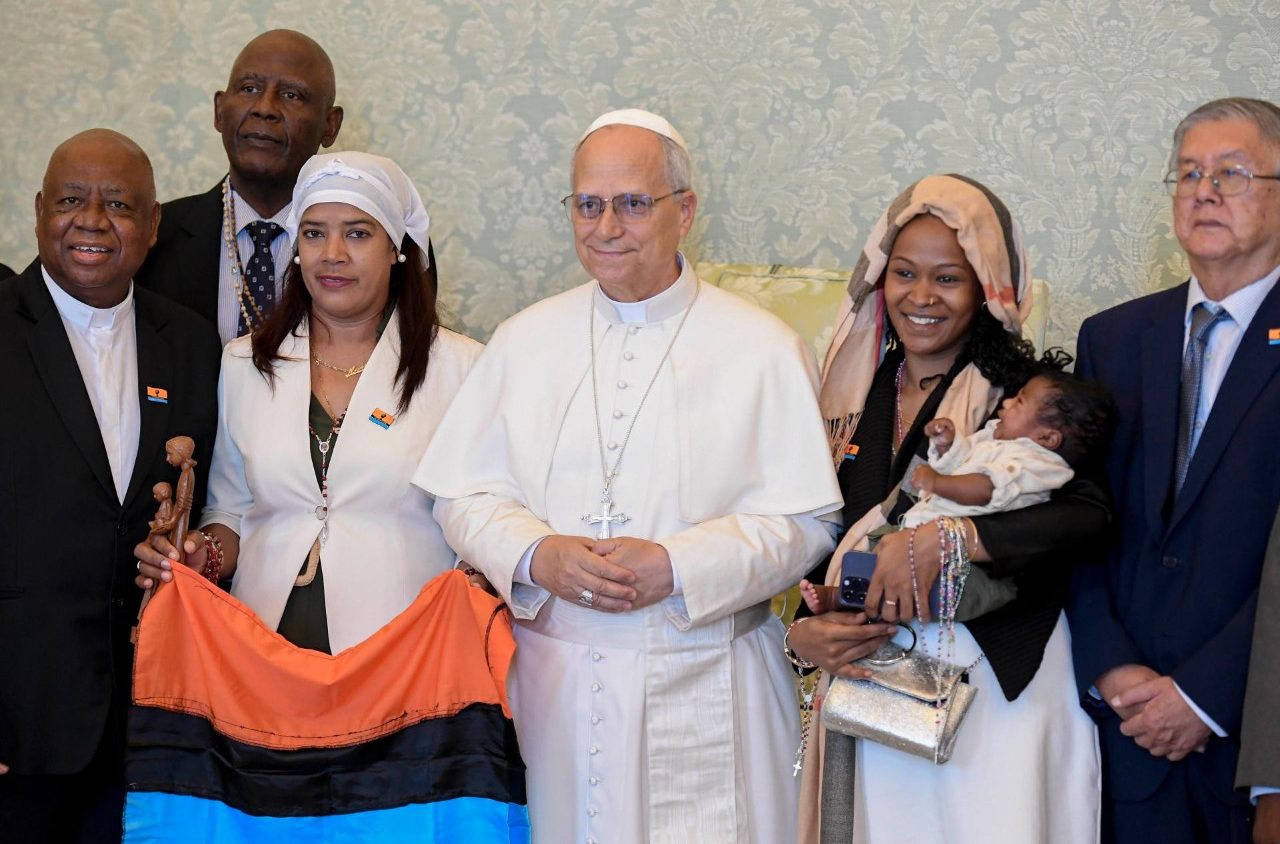 El Papa: Ningún pueblo puede ser obligado al exilio