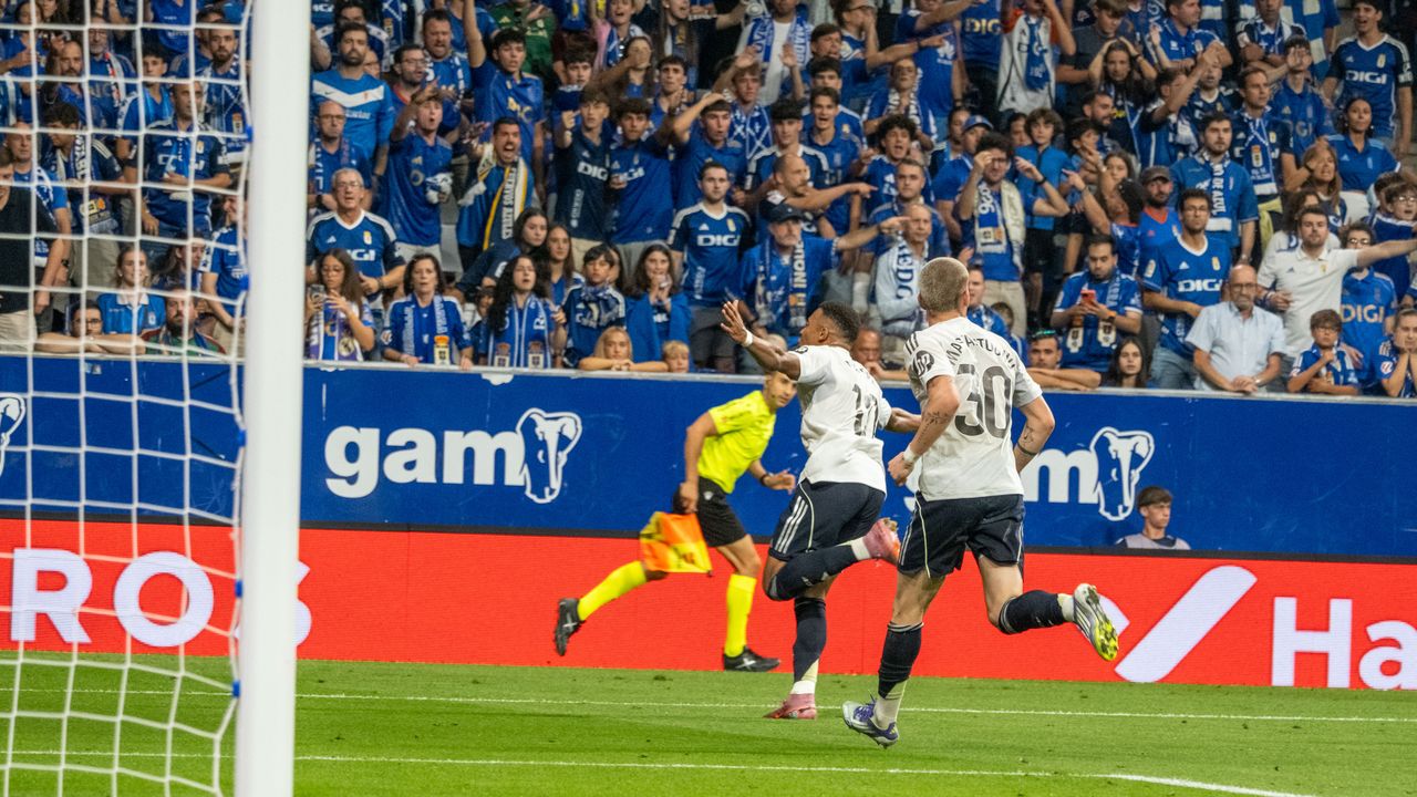 Mbappé castiga al Real Oviedo en el regreso del Tartiere a Primera - La Voz de Asturias