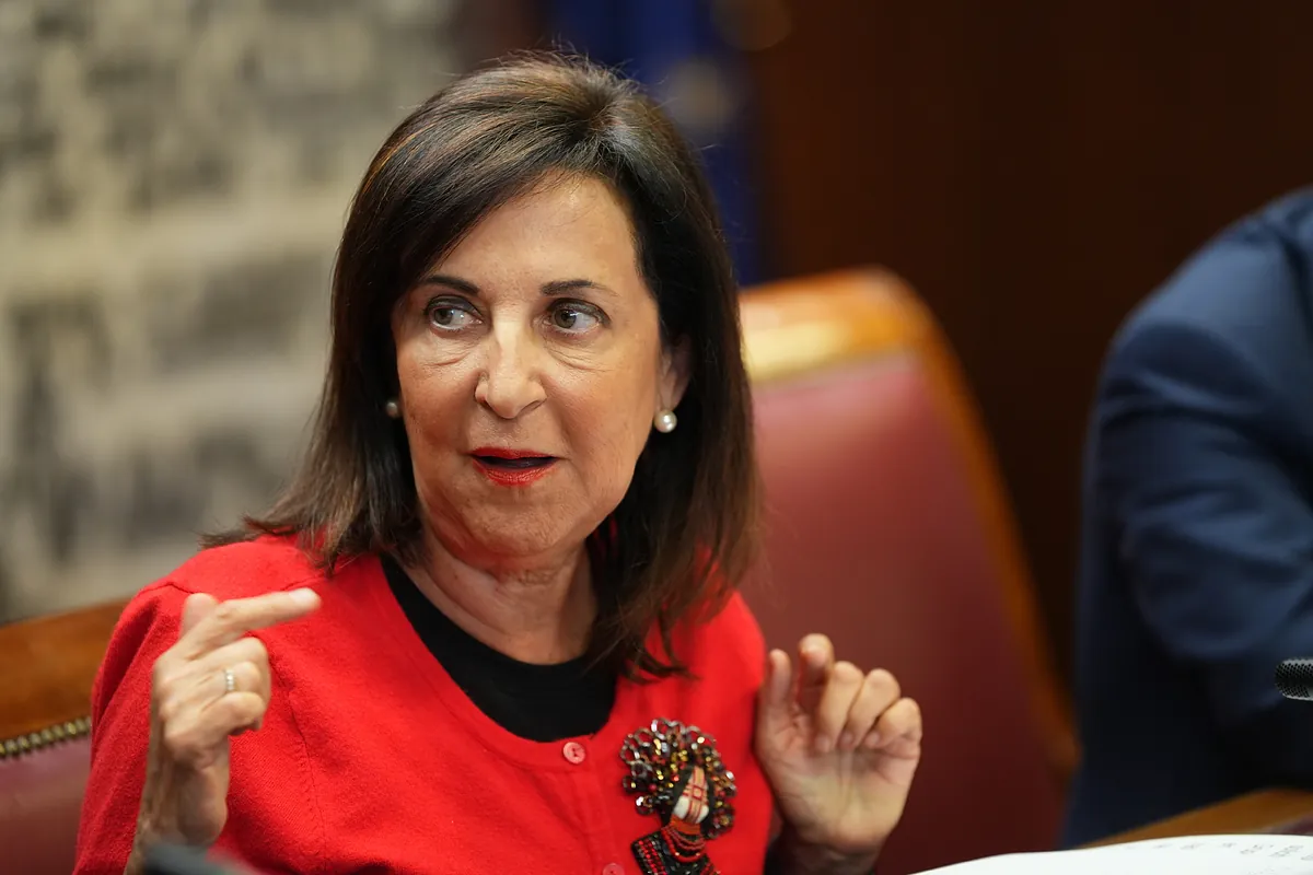 Robles acusa a Feijóo de orquestar una petición "coordinada" de las CCAA del PP de medios "increíbles" para atacar al Gobierno - El Mundo