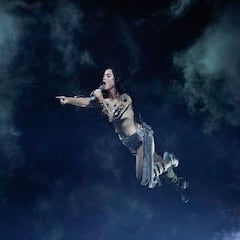 El momento exacto en el que Katy Perry sufre una descarga eléctrica en el escenario