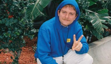 Mac DeMarco sorprende: "Ahora soy plomero"