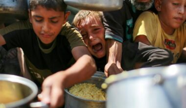 El jefe de la ONU deplora un "catálogo de horrores sin fin" en Gaza, mientras Israel amplia su ofensiva