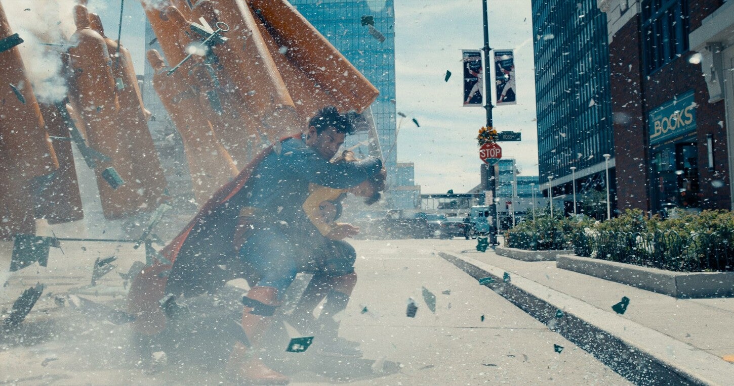 'Superman', dirigida por James Gunn, se estrena en cines en julio con un elenco renovado y una visión fresca del superhéroe.