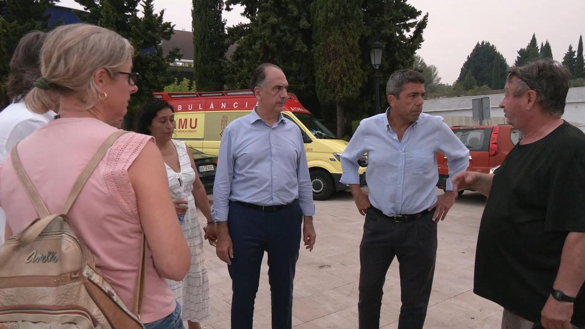 El incendio de Teresa de Cofrentes afecta al macizo del Caroig