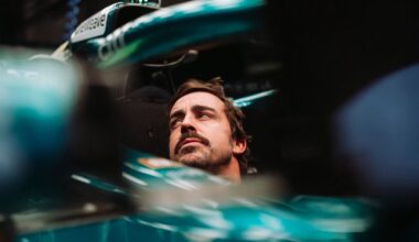 Fernando Alonso, piloto de la escudería Aston Martin de Fórmula 1. Imagen: Cuenta oficial X Aston Martin @AstonMartinF1