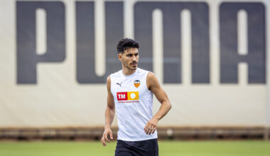 El VCF pide rendimiento a Almeida antes de renovar, mientras el jugador espera ofertas