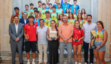 La Diputación reconoce el éxito del balonmano provincial que ha convertido a Ciudad Real “en una referencia nacional, europea y mundial”