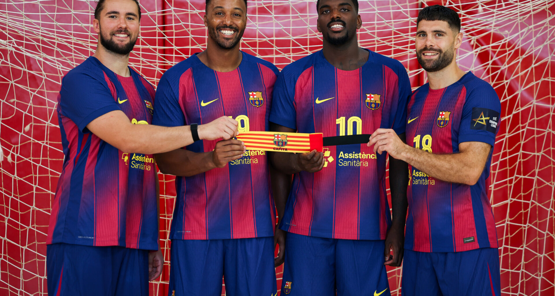 Luís Frade entra en el cuarteto de capitanes del Barça