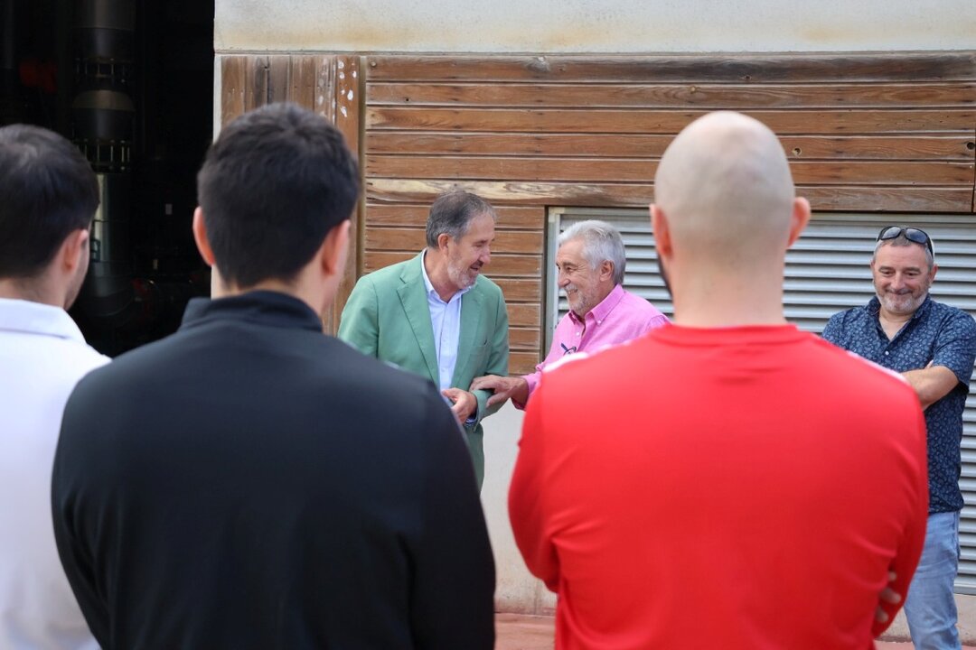 Red de Calor refuerza el compromiso con el Club Balonmano Soria