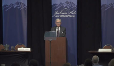 El presidente de la Reserva Federal abre la puerta a una bajada de tipos en su discurso anual en Jackson Hole