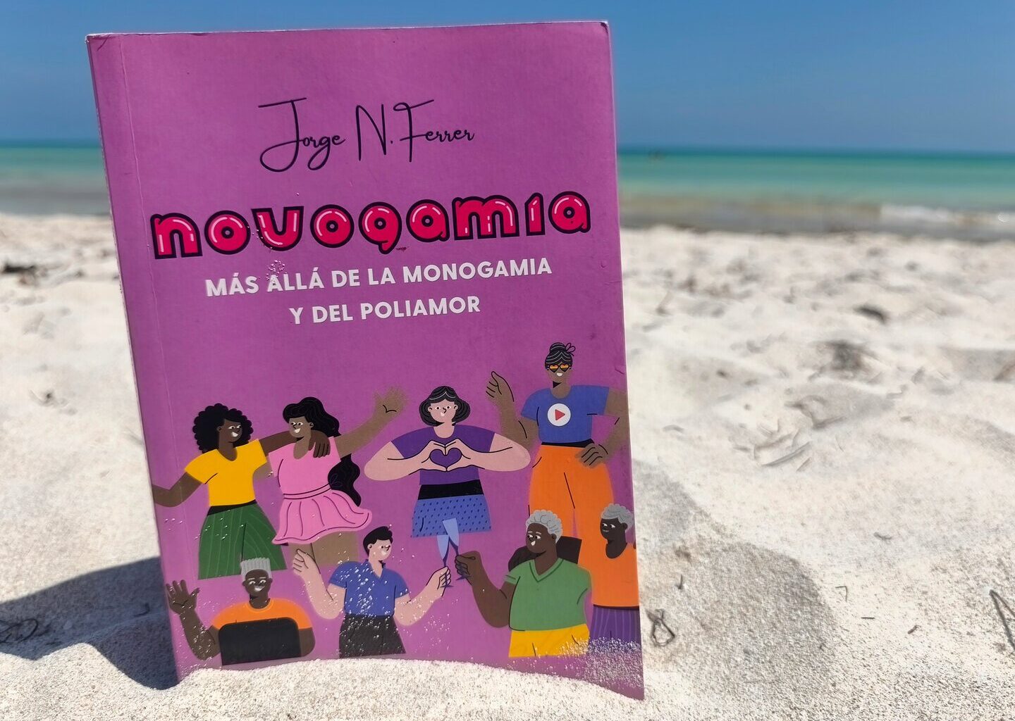 'Novogamia, más allá de la monogamia y el poliamor' de Jorge Ferrer