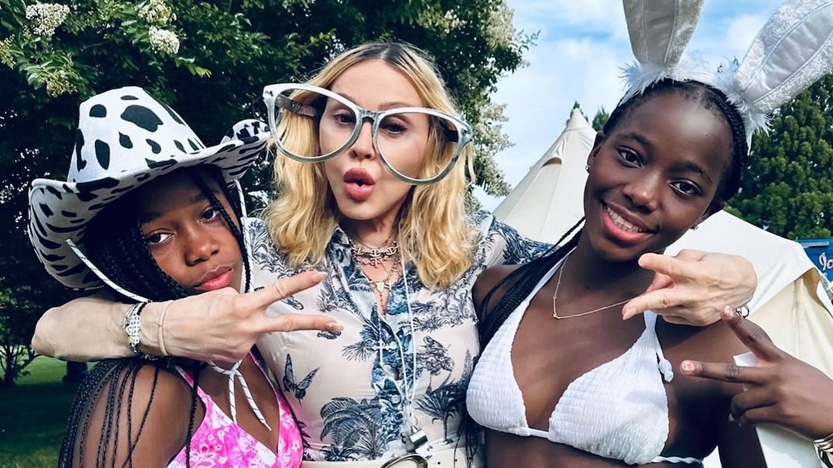 Las gemelas de Madonna desvelan su rivalidad por dos equipos de fútbol españoles
