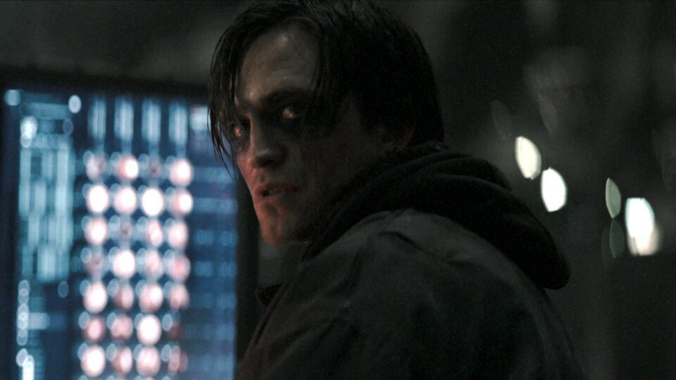 Robert Pattinson da vida al Caballero Oscuro en 'The Batman'