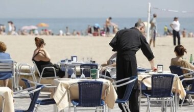 "La gente viene, pero no tiene dinero para gastar"