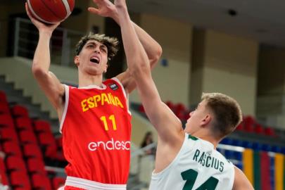 90-93 | Un afortunado triple de Lituania deja a España sin semis