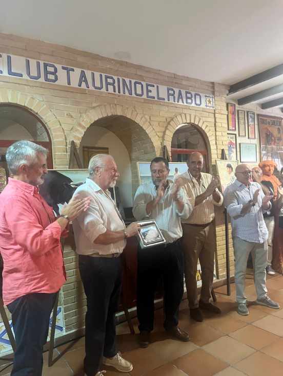‘Pinceladas de Tauromaquia en El Puerto’ en el Club Taurino El Rabo