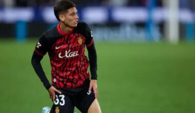 Dani Luna y el Real Mallorca negocian la renovación antes de una salida