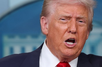Trump criticó públicamente a Swift