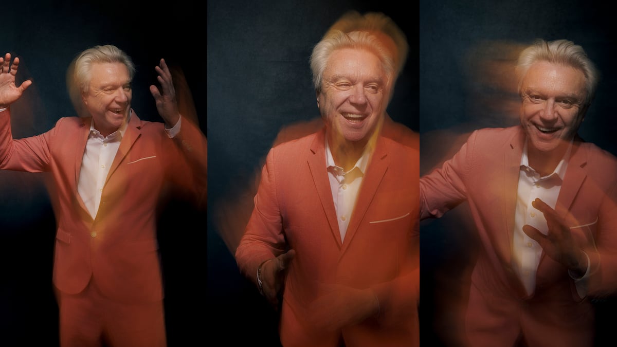 Vuelve David Byrne, el eterno inconformista: “Hago música como un acto de resistencia a lo que leo en la prensa” | EL PAÍS Semanal