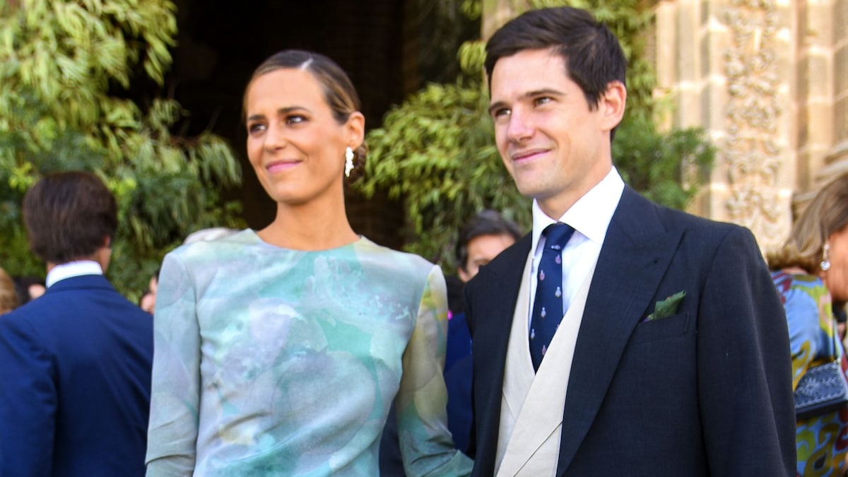 El bautizo en Jerez de la familia Astolfi con José Entrecanales, marido de Claudia Osborne, como padrino