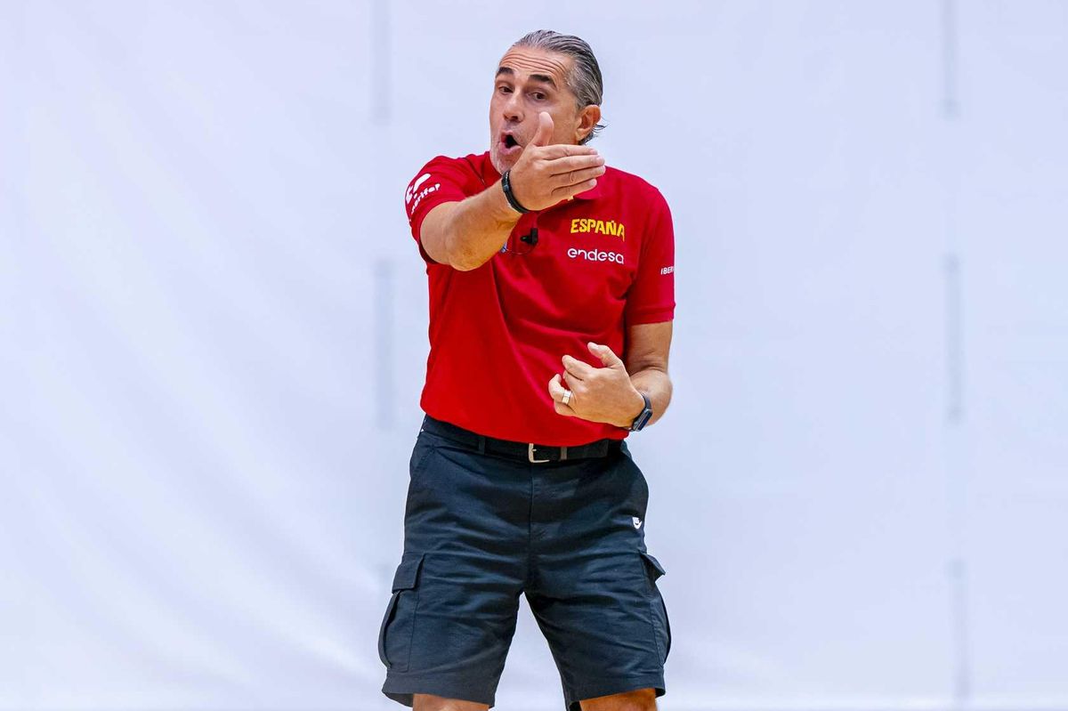 Scariolo tiene que decidir este fin de semana los doce que acudirán al Eurobasket