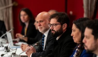 Minuto a minuto| Boric despide a ministros salientes y finaliza cambio de gabinete - La Tercera