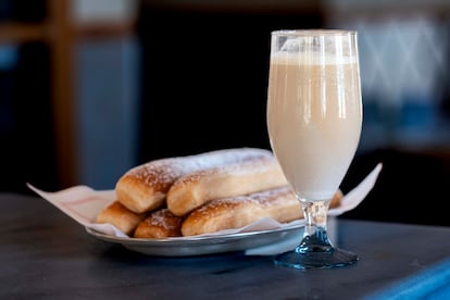 Horchata y fartons de Vida, el establecimiento en mitad de la huerta de Alboraya. Horchatería Vida en Alboraya.