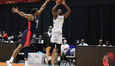 Travis Munnings coincidió con el base Micah Speight en el Pau-Orthez francés