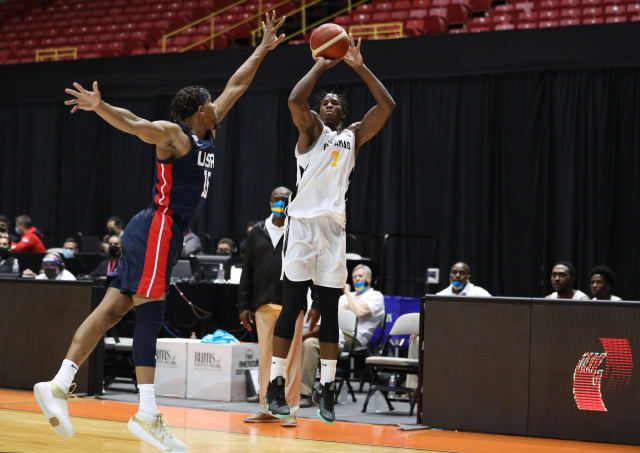Travis Munnings coincidió con el base Micah Speight en el Pau-Orthez francés