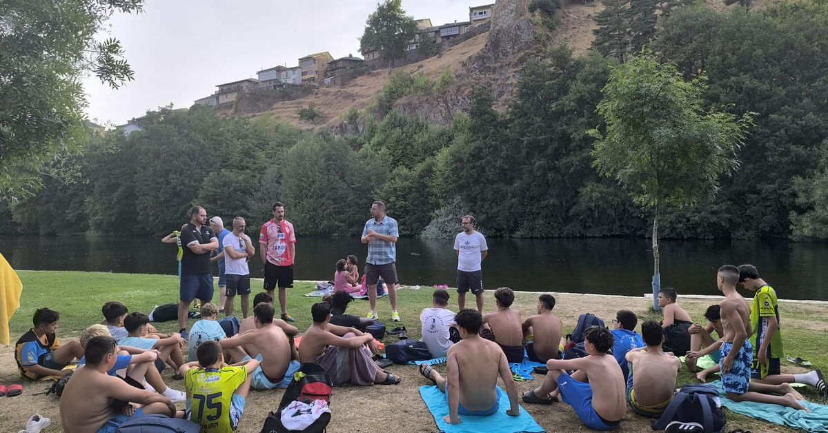 Puebla de Sanabria acoge una semana de balonmano, formación y convivencia