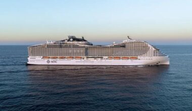 Miles de viajeros de todo el mundo se quedan en tierra por la quiebra de Star Croisières