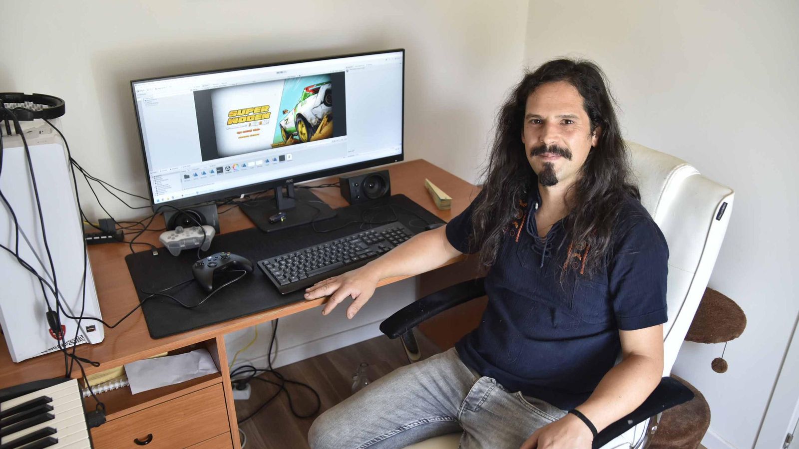 Víctor Justo, desarrollador en ViJuDa y creador de la saga Super Woden
