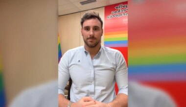 Un diputado del PSOE defiende que España necesita inmigrantes preguntándose "¿quién va a limpiar el culo a los abuelos?"