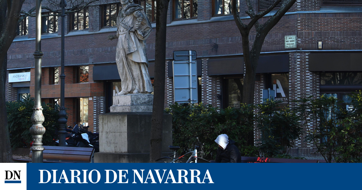 El futuro de las estatuas del Paseo de Sarasate, en entredicho