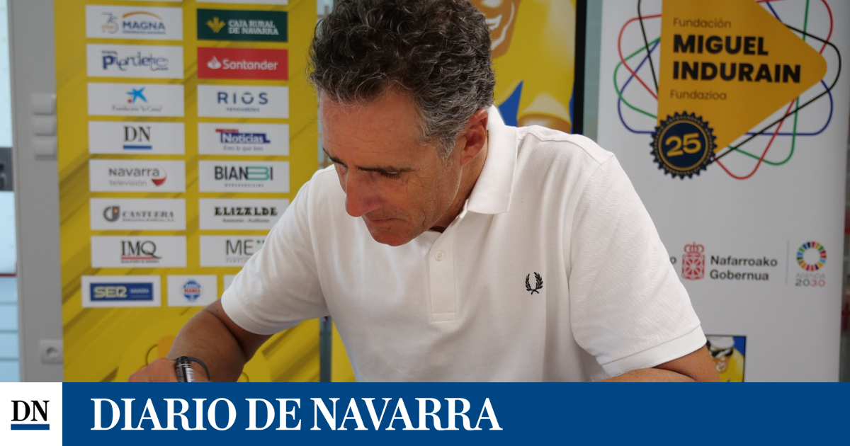 Miguel Induráin diseña el recorrido de la prueba Gran Fondo de La Nucía, en Alicante
