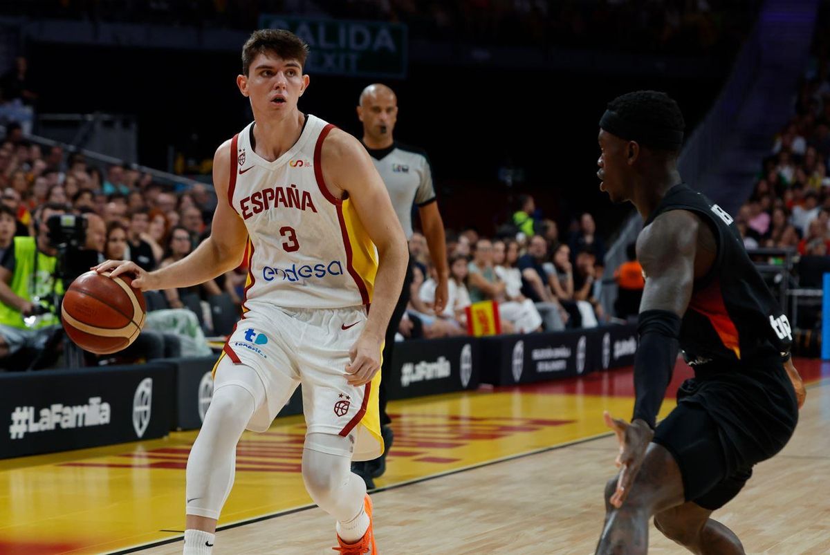Sergio de Larrea, titular de nuevo en el partido ante Alemania.