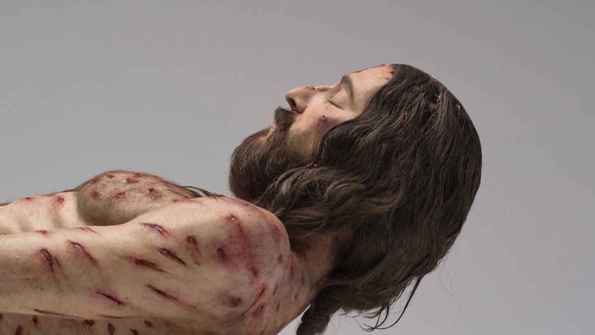 El Cristo más turbador viaja a León