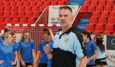 Salva Puig, al frente del Balonmano Aula Cultural.