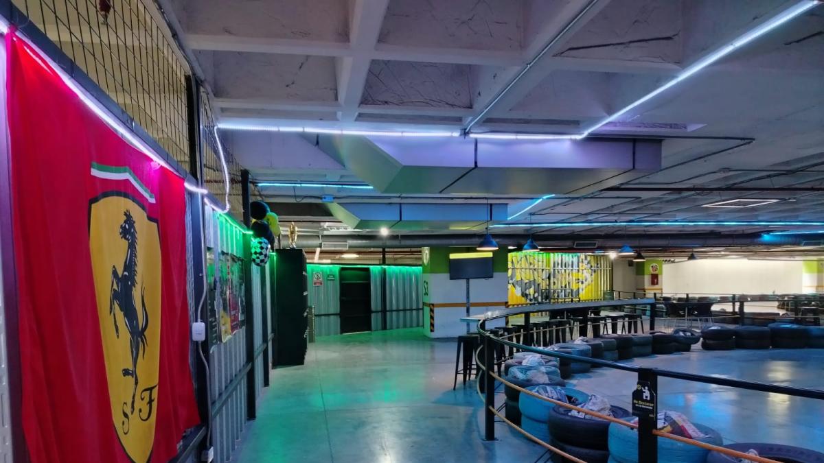¿Golf, pádel? Los ejecutivos ahora también van al karting para el 'after office' y el 'team building'